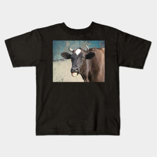 Cow Print Funny Cows Tongue Distressed Farm Gift for Cow Lovers Kids T-Shirt